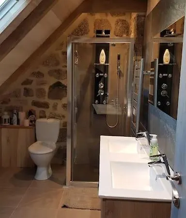 Buron Isole Sur L'aubrac Chalet *