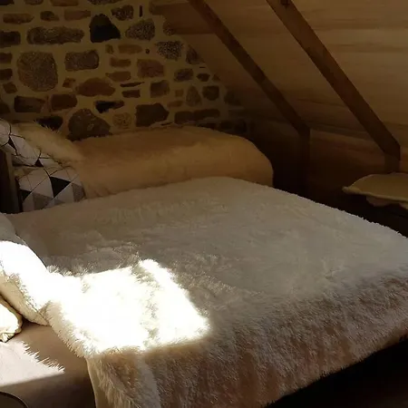 Buron Isole Sur L'aubrac Chalet *