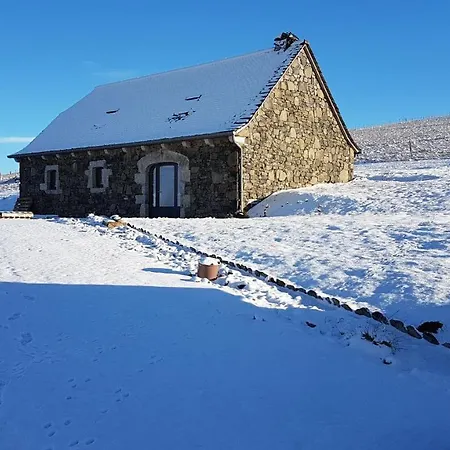 Σαλέ Buron Isole Sur L'aubrac *