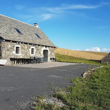 Buron Isole Sur L'aubrac Σαλέ